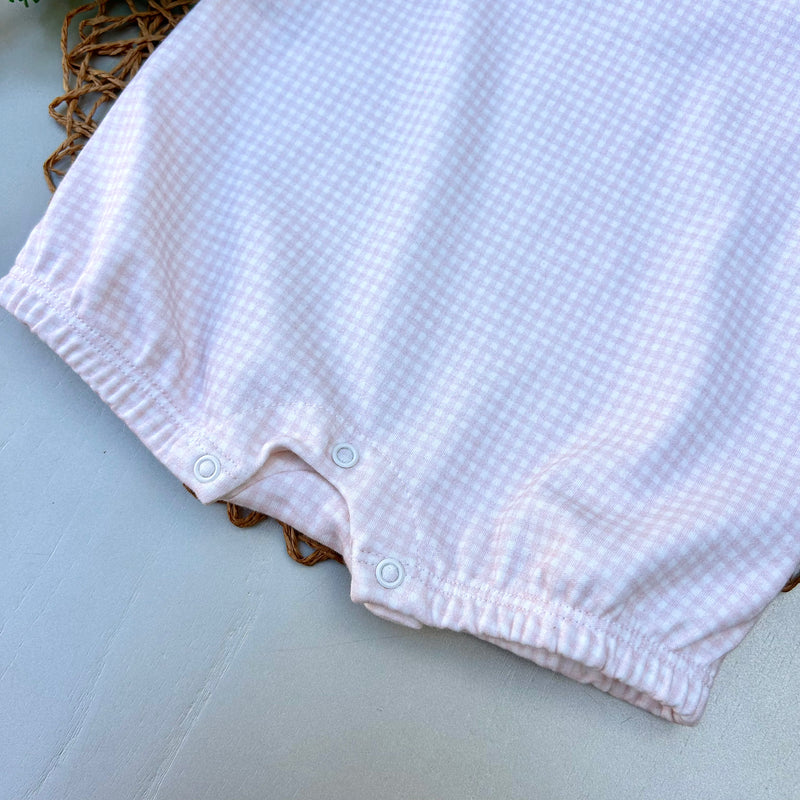 Romper Cavado com Gola Bordada