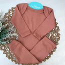 Conjunto Canelado Marrom