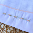 Pano de Ombro Rococó Rosa Bebê